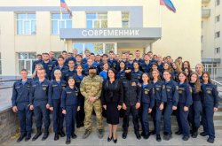В Луганске сотрудники ОМОН "Беркут-Л" приняли участие во Всероссийском проекте "Диалог с Героями" В Луганске сотрудники ОМОН "Беркут-Л" приняли участие во Всероссийском проекте "Диалог с Героями"