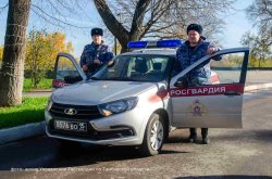 Росгвардейцы вернули родителям потерявшегося подростка в Тамбове Росгвардейцы вернули родителям потерявшегося подростка в Тамбове