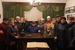 В музее СИЗО-1 «Красноярский тюремный замок» прошла экскурсия для людей с нарушениями слуха и речи В музее СИЗО-1 «Красноярский тюремный замок» прошла экскурсия для людей с нарушениями слуха и речи