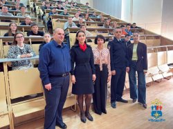 Полицейские СКФО вербуют айтишников для работы в правоохранительных органах Полицейские СКФО вербуют айтишников для работы в правоохранительных органах