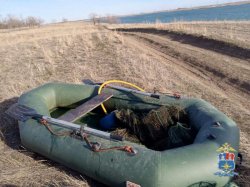 Сальские транспортные полицейские на реке Средней Егорлык пресекли незаконную добычу водных биоресурсов Сальские транспортные полицейские на реке Средней Егорлык пресекли незаконную добычу водных биоресурсов
