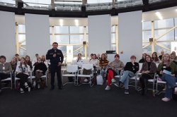 В Красноярске будущим психологам распахнули двери тюремных учреждений В Красноярске будущим психологам распахнули двери тюремных учреждений