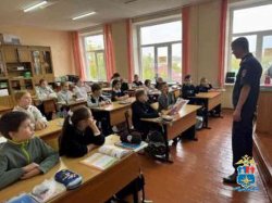 В Невинномысске сотрудники транспортной полиции для школьников провели мероприятие по безопасности на железной дороге В Невинномысске сотрудники транспортной полиции для школьников провели мероприятие по безопасности на железной дороге