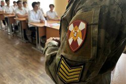 Курсанты Новосибирского военного института Росгвардии провели профориентационное занятие с грозненскими школьниками Курсанты Новосибирского военного института Росгвардии провели профориентационное занятие с грозненскими школьниками