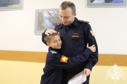 День Отца провели росгвардейцы в Тюменском кадетском президентском училище День Отца провели росгвардейцы в Тюменском кадетском президентском училище