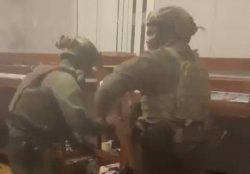 При силовой поддержке СОБР «Корд» Росгвардии задержан подозреваемый в поджоге многоквартирных домов в Новосибирске При силовой поддержке СОБР «Корд» Росгвардии задержан подозреваемый в поджоге многоквартирных домов в Новосибирске