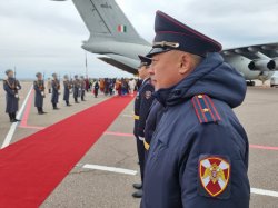 Росгвардейцы обеспечили безопасность пребывания буддийских святынь в Элисте Росгвардейцы обеспечили безопасность пребывания буддийских святынь в Элисте