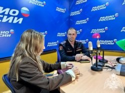 В эфире дагестанского радио офицер Росгвардии рассказал о службе вневедомственной охраны В эфире дагестанского радио офицер Росгвардии рассказал о службе вневедомственной охраны