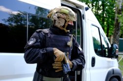 Спецназ Росгвардии в Марий Эл обеспечил задержание нарушителей общественного порядка Спецназ Росгвардии в Марий Эл обеспечил задержание нарушителей общественного порядка