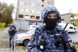 Сотрудники вневедомственной охраны Росгвардии отмечают профессиональный праздник в Херсонской области Сотрудники вневедомственной охраны Росгвардии отмечают профессиональный праздник в Херсонской области