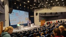 Баскетболисты встретились в Музее Победы с детьми Баскетболисты встретились в Музее Победы с детьми