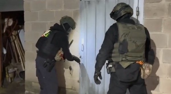 При содействии бойцов Росгвардии задержаны участники экстремистского движения в Ульяновской области При содействии бойцов Росгвардии задержаны участники экстремистского движения в Ульяновской области