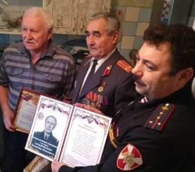 Ульяновские росгвардейцы поздравили с 80-летним юбилеем ветерана Ульяновские росгвардейцы поздравили с 80-летним юбилеем ветерана