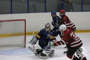 Росгвардейцы завоевали бронзу в турнире по хоккею в честь 35-летия МЧС России в Ульяновске Росгвардейцы завоевали бронзу в турнире по хоккею в честь 35-летия МЧС России в Ульяновске