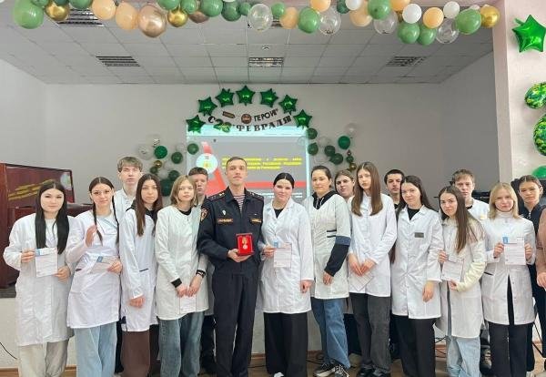 «Диалоги с Героями»: сотрудник Росгвардии провел встречу со студентами ульяновского техникума «Диалоги с Героями»: сотрудник Росгвардии провел встречу со студентами ульяновского техникума