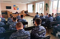В Орле представитель следственного управления СК России провёл занятие с росгвардейцами по профилактике преступлений В Орле представитель следственного управления СК России провёл занятие с росгвардейцами по профилактике преступлений