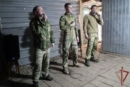 Артисты фронтовой бригады ансамбля песни и пляски Северо-Кавказского округа Росгвардии выступили в районе СВО Артисты фронтовой бригады ансамбля песни и пляски Северо-Кавказского округа Росгвардии выступили в районе СВО