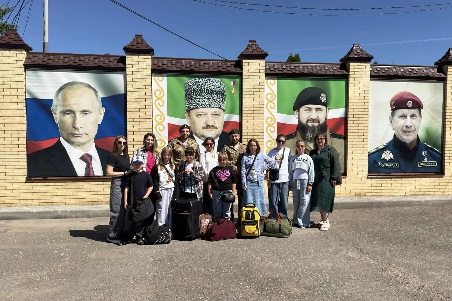 В Чеченской Республике дети росгвардейцев отправились на отдых в оздоровительный лагерь