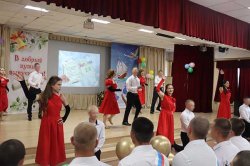 � ������������ ���� 250 ����������, ���������� ��������� � ����������� ������, �������� ��������� �� ��������� ������ � �������� �����������