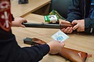 Росгвардейцы напоминают жителям Орловской области правила хранения, ношения и транспортировки оружия в сезон отпусков Росгвардейцы напоминают жителям Орловской области правила хранения, ношения и транспортировки оружия в сезон отпусков
